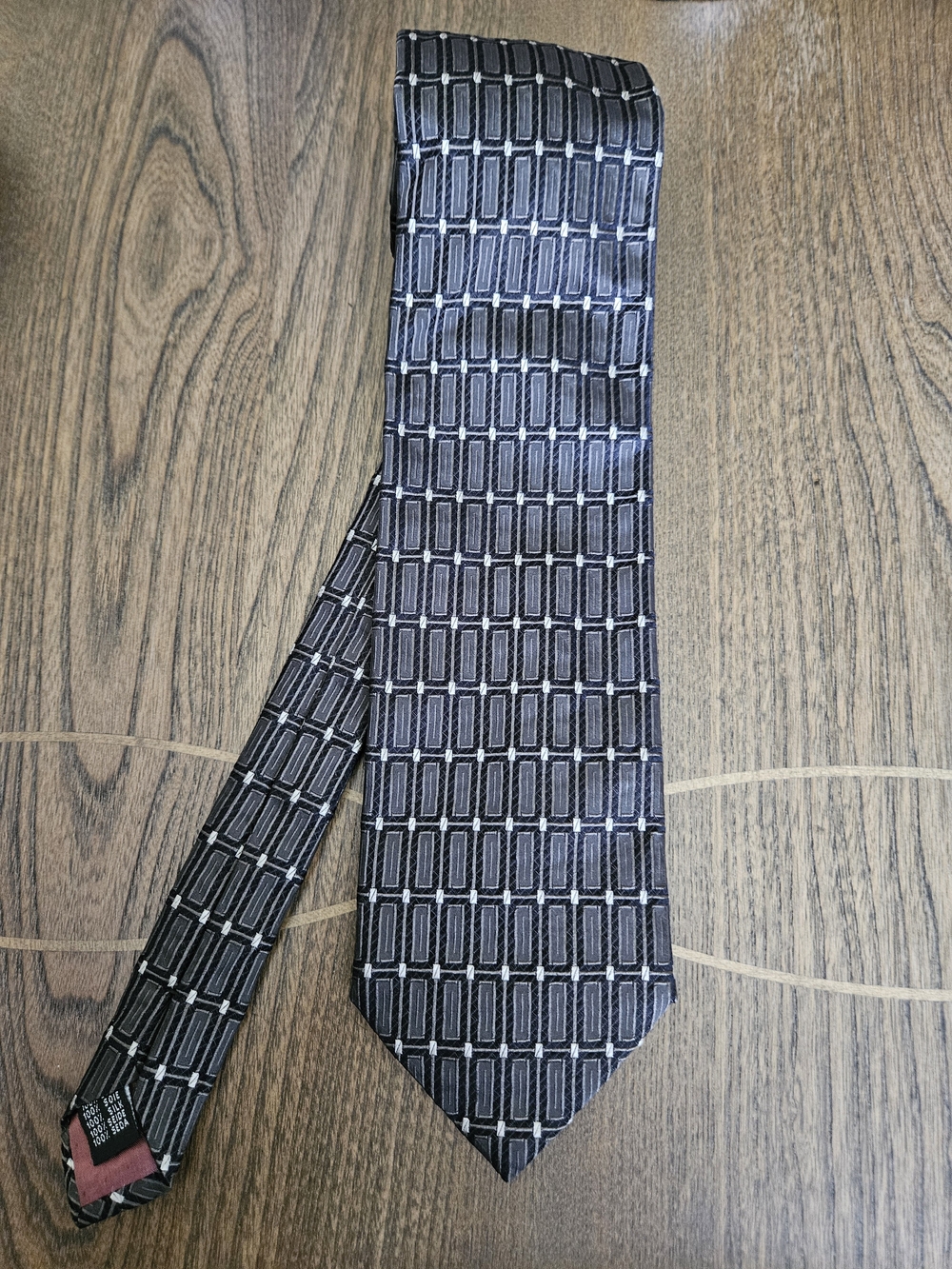 Classic Black Geometric Men's Tie - Stylish Work & Formal Accessory
